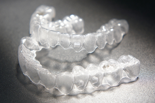 アソアライナーマウスピース部分矯正は取り外し可能で目立たない歯並び部分矯正歯科治療 歯医者小金井 沼澤デンタルクリニック